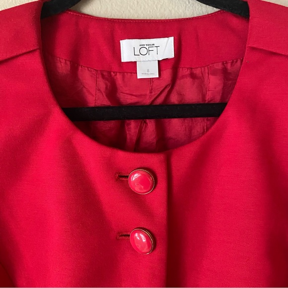 Ann Taylor LOFT Red Crop Blazer Suit Jacket Business Buttons - Picture 3 of 6